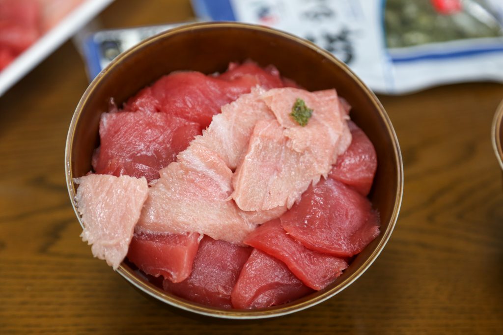 失敗しない！】スーパーで売られている美味しいマグロの「サク」「刺身